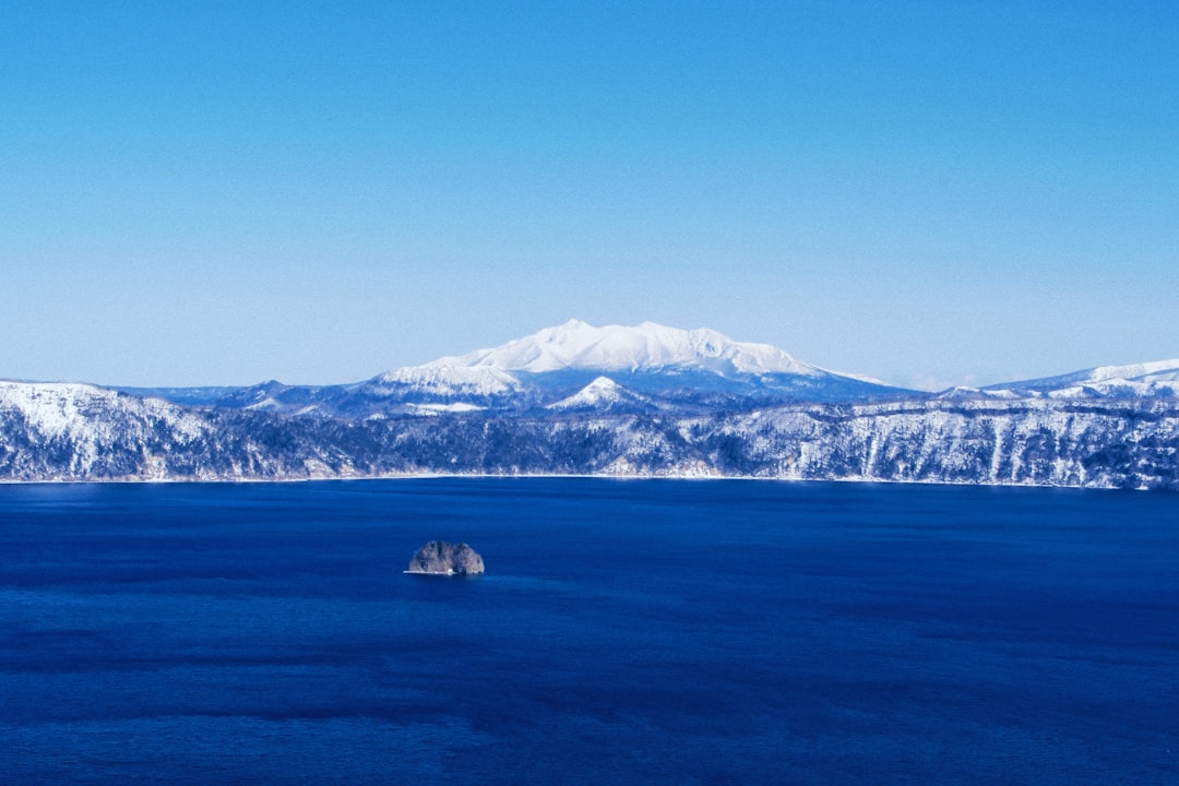 Entdecken Sie den Mashu-See: Ein Naturparadies in Japan — Teshikaga