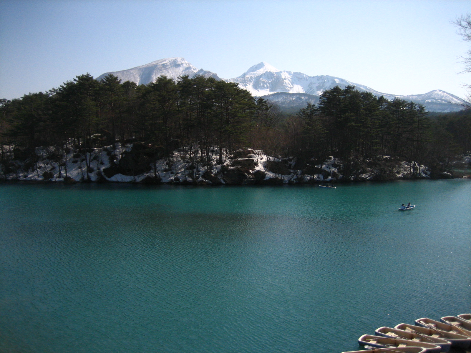 Erkunde den Bandai-Asahi Nationalpark: Ein Naturjuwel in Japan - Inawashiro | Secret World Trip Planner