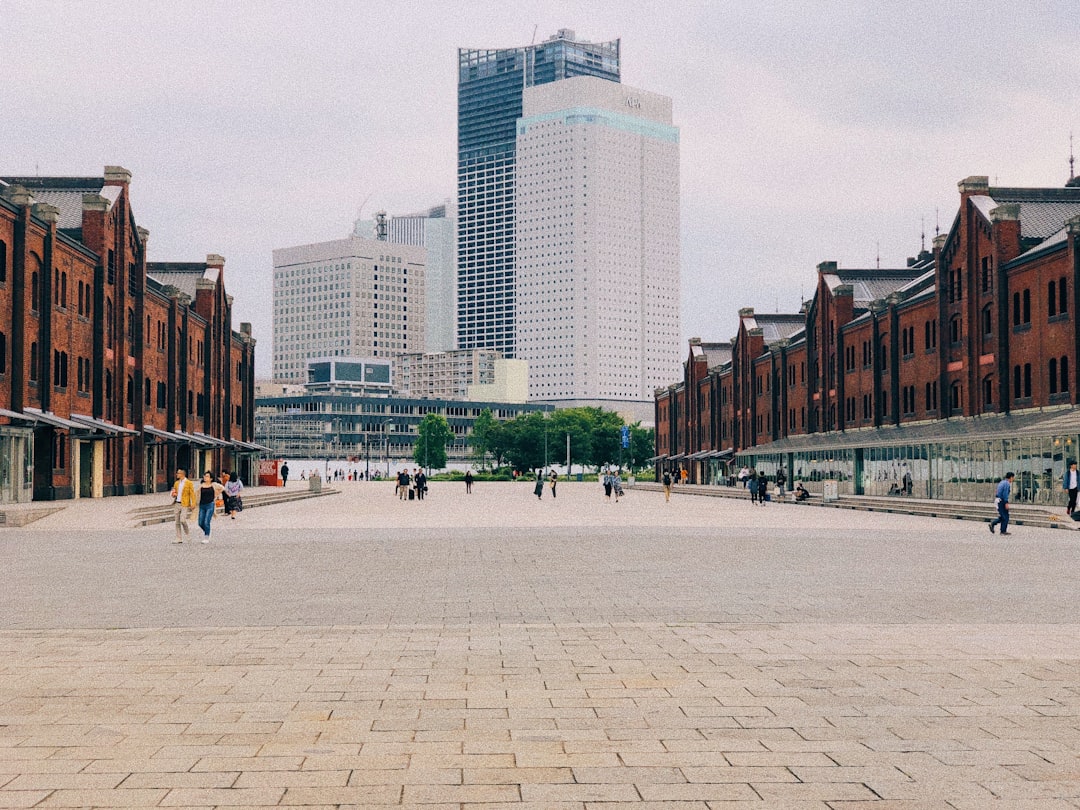 Erkunden Sie das Yokohama Red Brick Warehouse: Geschichte und Kultur - Yokohama | Secret World Trip Planner