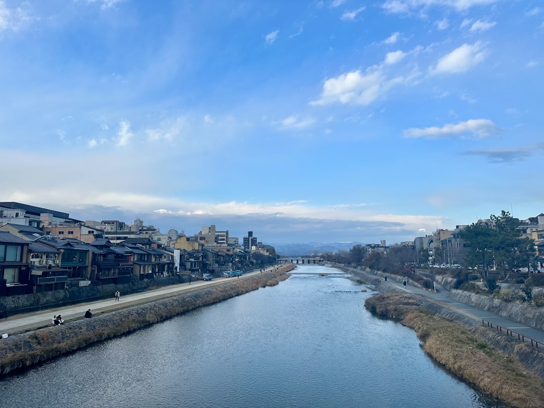 Den Kibune River entdecken: Ein Naturwinkel in Kyoto — Kyoto
