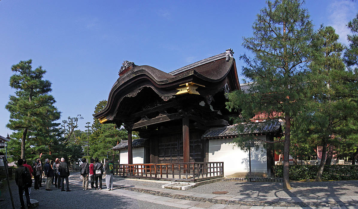 Scopri il Tempio Daitoku-ji: Un Tesoro Culturale di Kyoto - Kyoto | Secret World Trip Planner