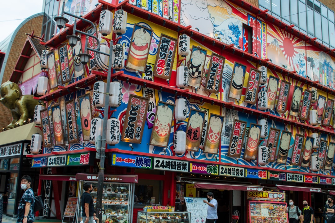 Osaka Shinsekai: un viaggio nel cuore di Kansai - Osaka | Secret World Trip Planner
