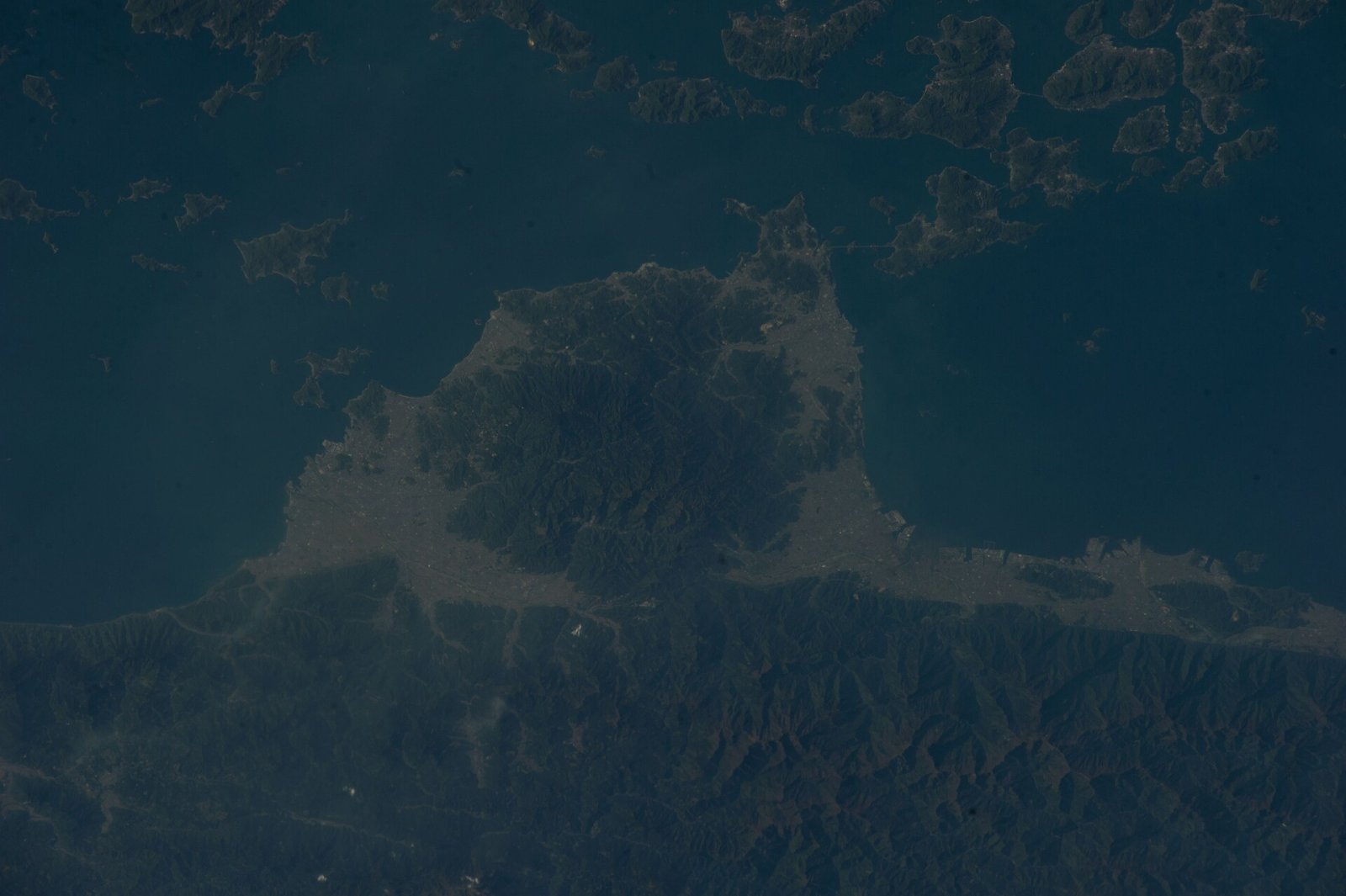 Entdecken Sie den Zauber des Hiuchi Nada Meeres in Imabari - Imabari | Secret World Trip Planner