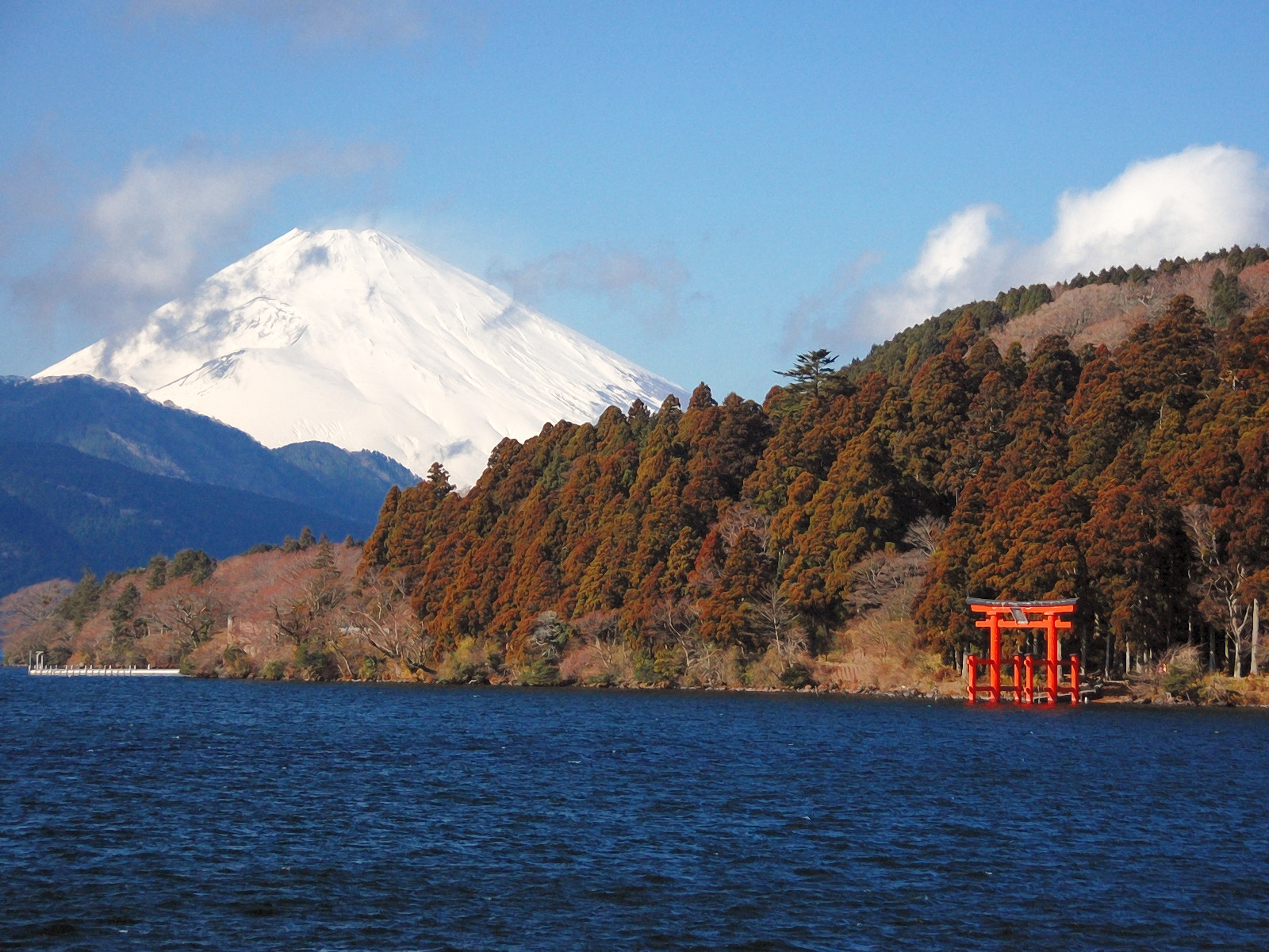 Discover Lake Ashi: A Natural Gem in the Heart of Japan — Hakone