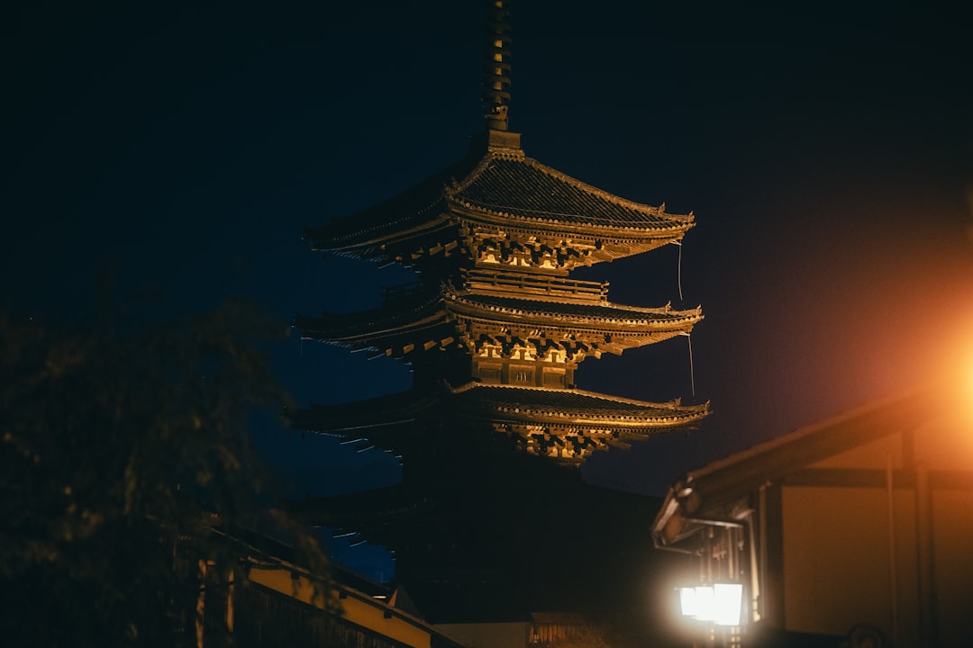 Discover the Gion District: The Cultural Heart of Kyoto — Kyoto
