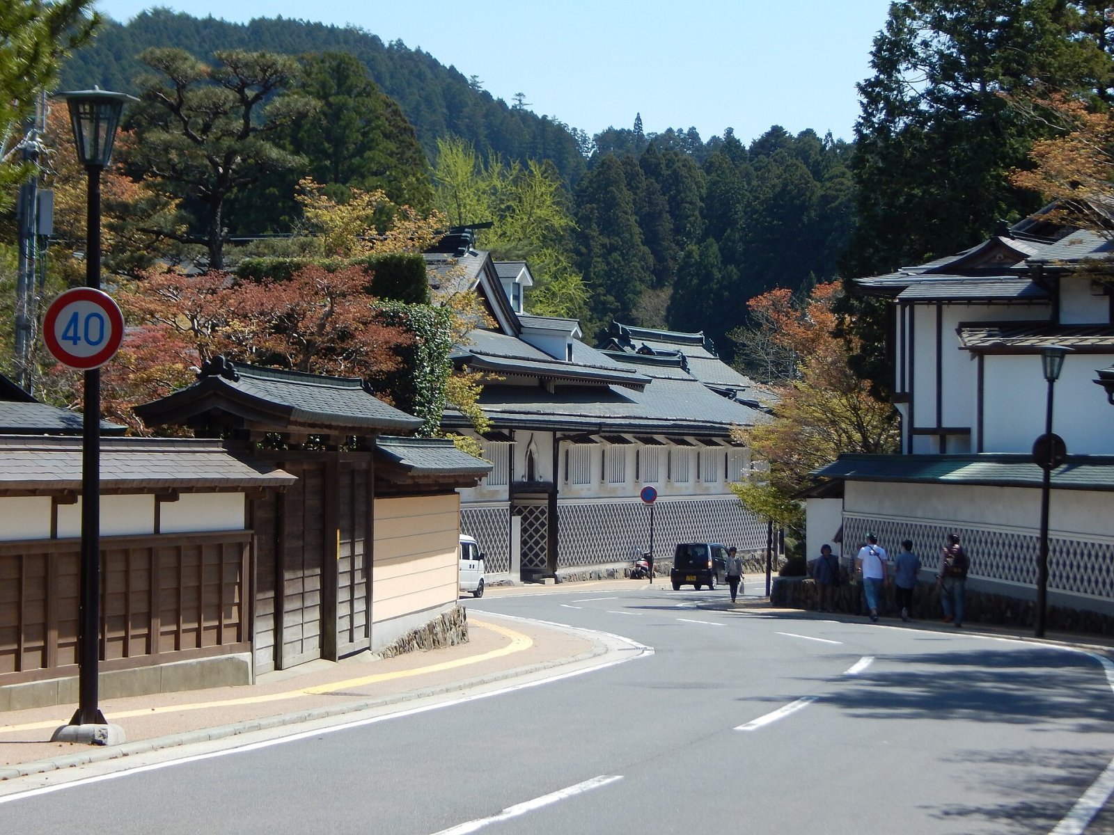 Entdecke den Monte Koya: das spirituelle Herz Japans - Koya | Secret World Trip Planner
