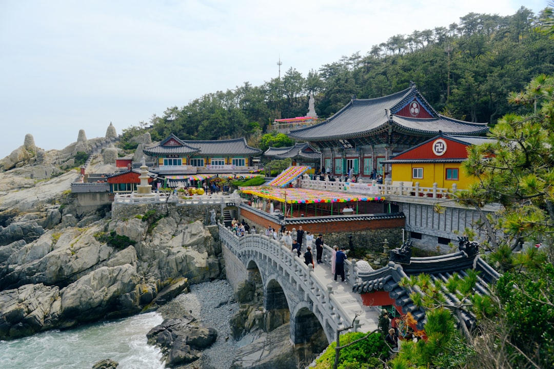 Scopri il Tempio Haedong Yonggungsa a Busan: un gioiello culturale — Gijang