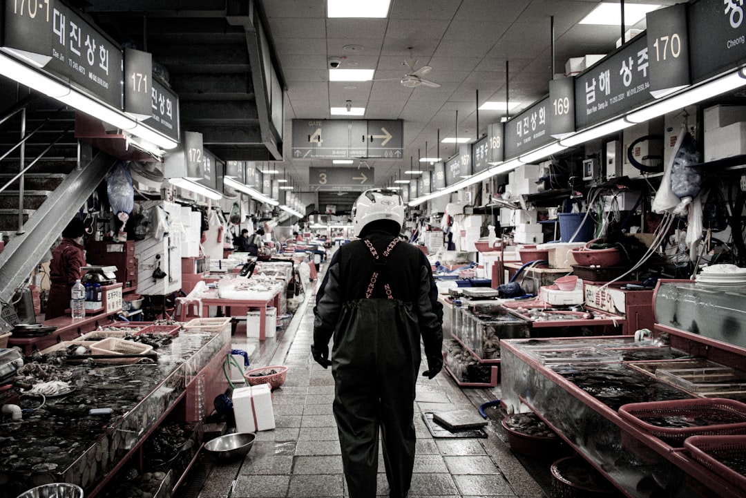 Entdecken Sie den Jagalchi Fischmarkt in Busan: Ein einzigartiges Erlebnis — Jung-gu