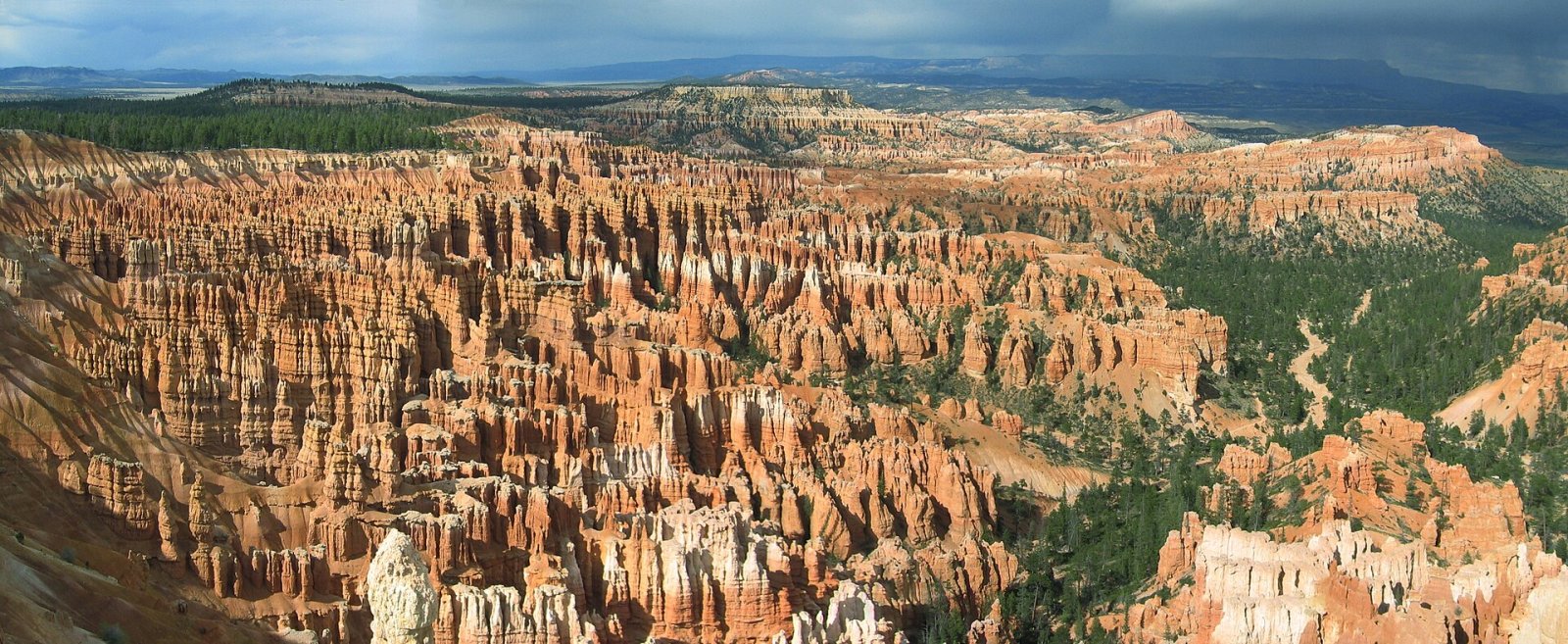 Entdecken Sie den Bryce Canyon Nationalpark: Ein Juwel in Utah - Lüliang | Secret World Trip Planner