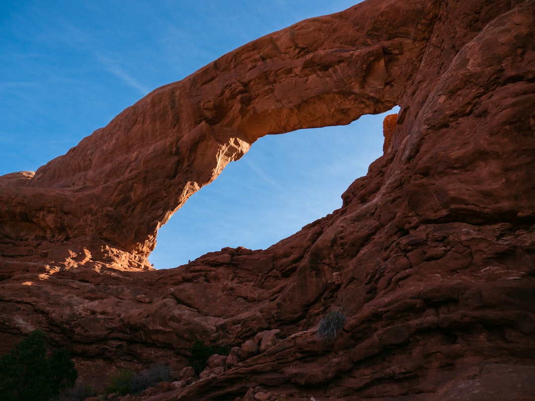 Entdecken Sie die Magie des Arches Nationalparks in Utah - Yulin | Secret World Trip Planner