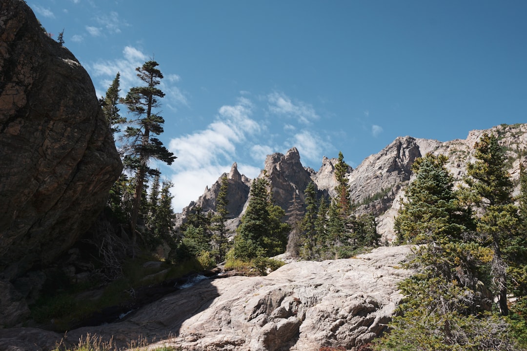 Entdecken Sie die Magie des Rocky Mountain National Park in Colorado | Secret World Trip Planner