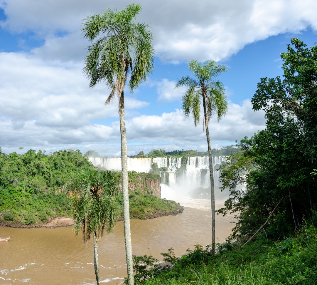 Scopri le Cascate dell'Iguazú: un Paradiso Naturale - N3370 Puerto Iguazu | Secret World Trip Planner