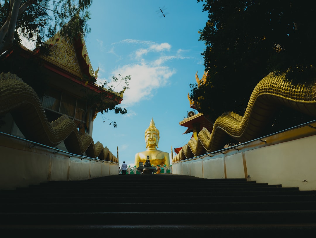 Scopri la magia dei giardini di Nongnooch a Pattaya - Sattahip District | Secret World Trip Planner