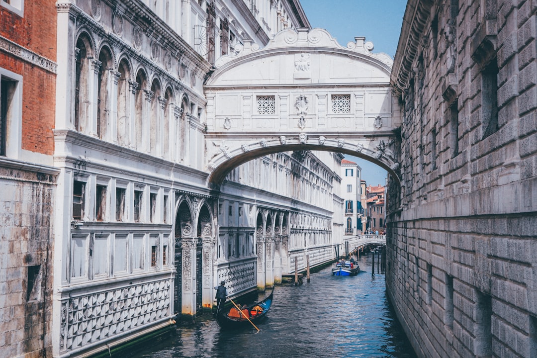 Bridge of Sighs: A Hidden Gem in Cambridge - St John's St | Secret World Trip Planner