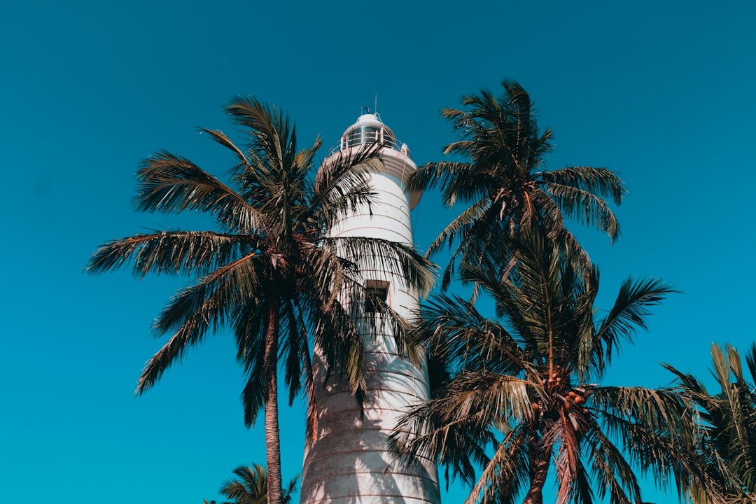 Discover the Oluvil Lighthouse: a Gem of Sri Lanka's Coast - Oluvil | Secret World Trip Planner
