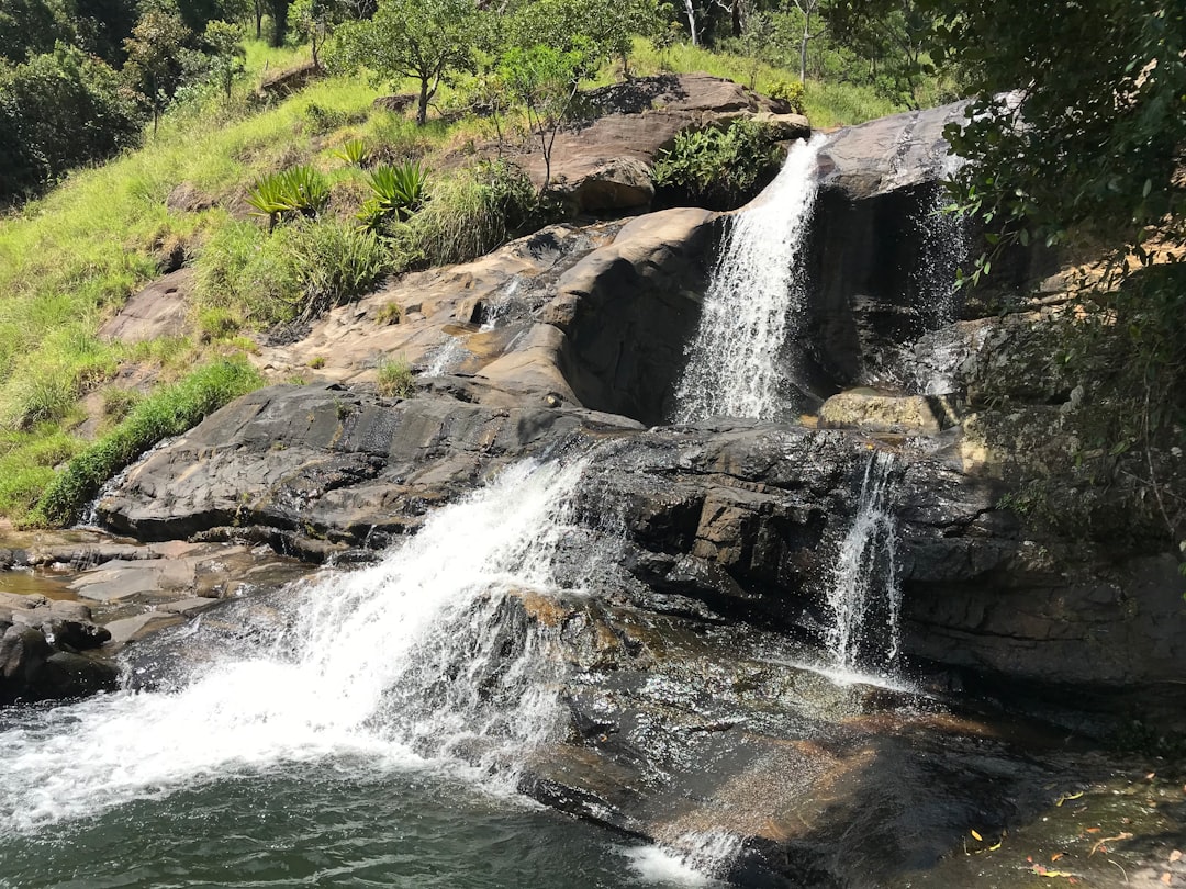 Discover the Majestic Diyaluma Falls: A Natural Paradise in Sri Lanka — Naulla