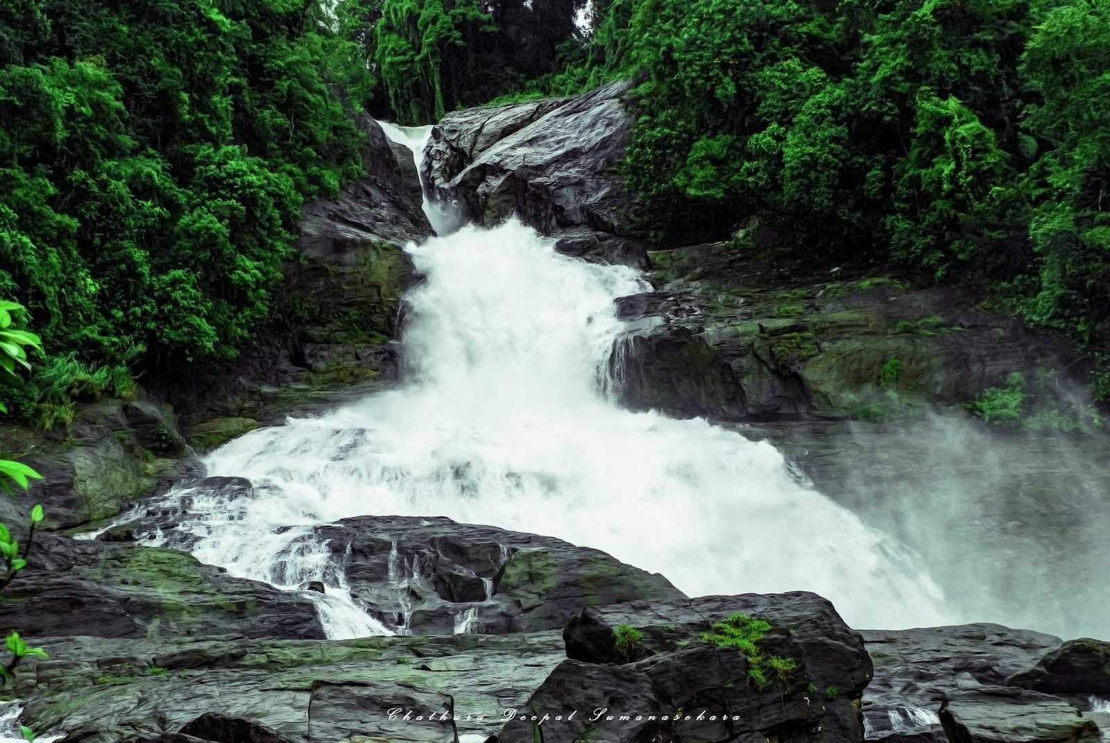 Bopath Ella: The Sacred Waterfall of Sri Lanka — Kuruwita