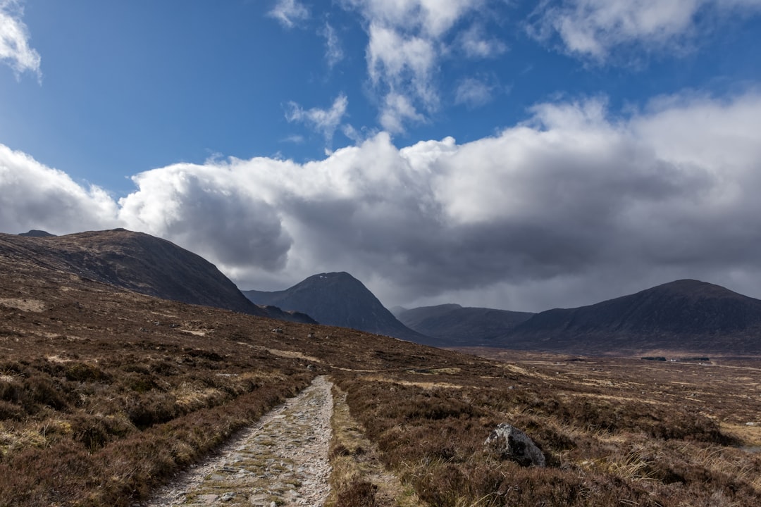 Entdecken Sie das Glencoe Valley: ein Juwel der schottischen Natur | Secret World Trip Planner