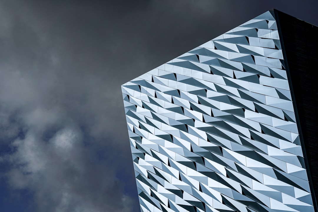 Erkunde das Titanic Museum in Belfast: eine Reise durch die Geschichte | Secret World Trip Planner