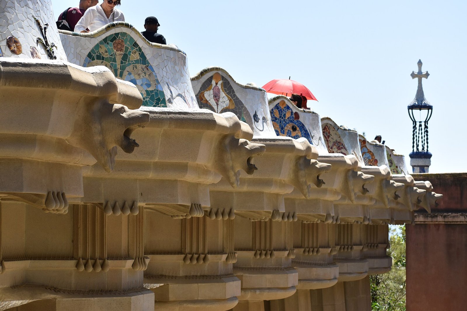 Entdecken Sie den Charme von Park Güell in Barcelona - Barcelona | Secret World Trip Planner