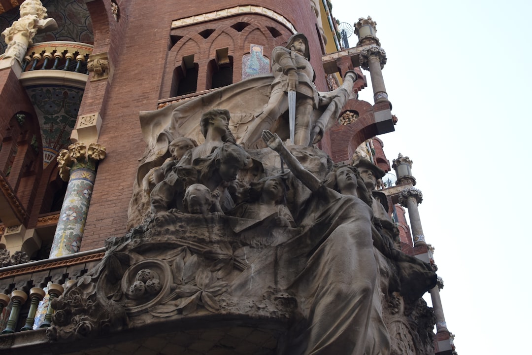 Scopri il Palau de la Música Catalana a Barcellona - Barcelona | Secret World Trip Planner