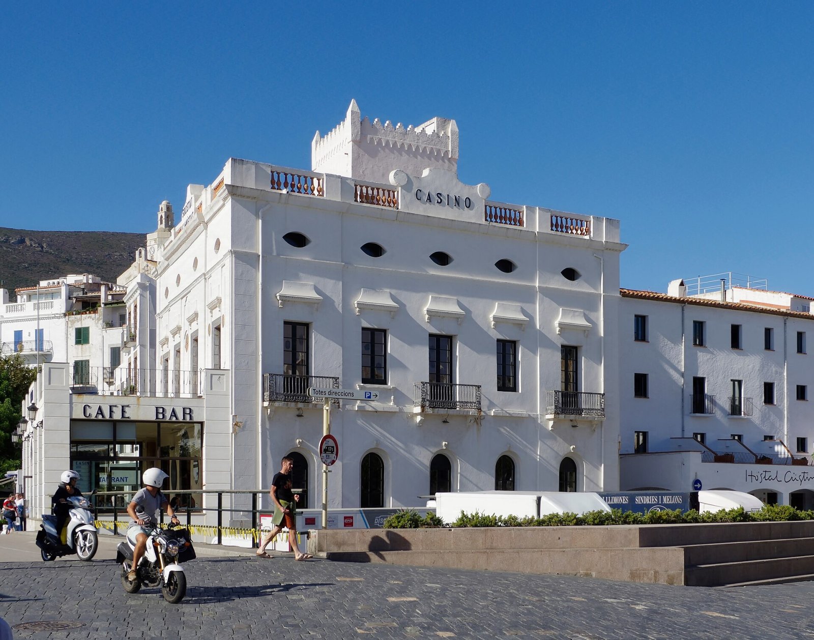 Discovering Cadaqués: A Gem of the Costa Brava - Cadaqués | Secret World Trip Planner