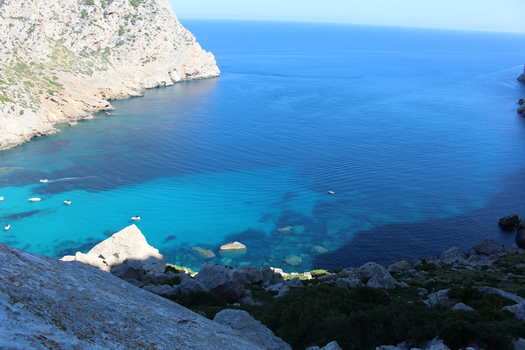 Scopri Sóller: La Gemma Nascosta della Serra de Tramuntana - Sóller | Secret World Trip Planner