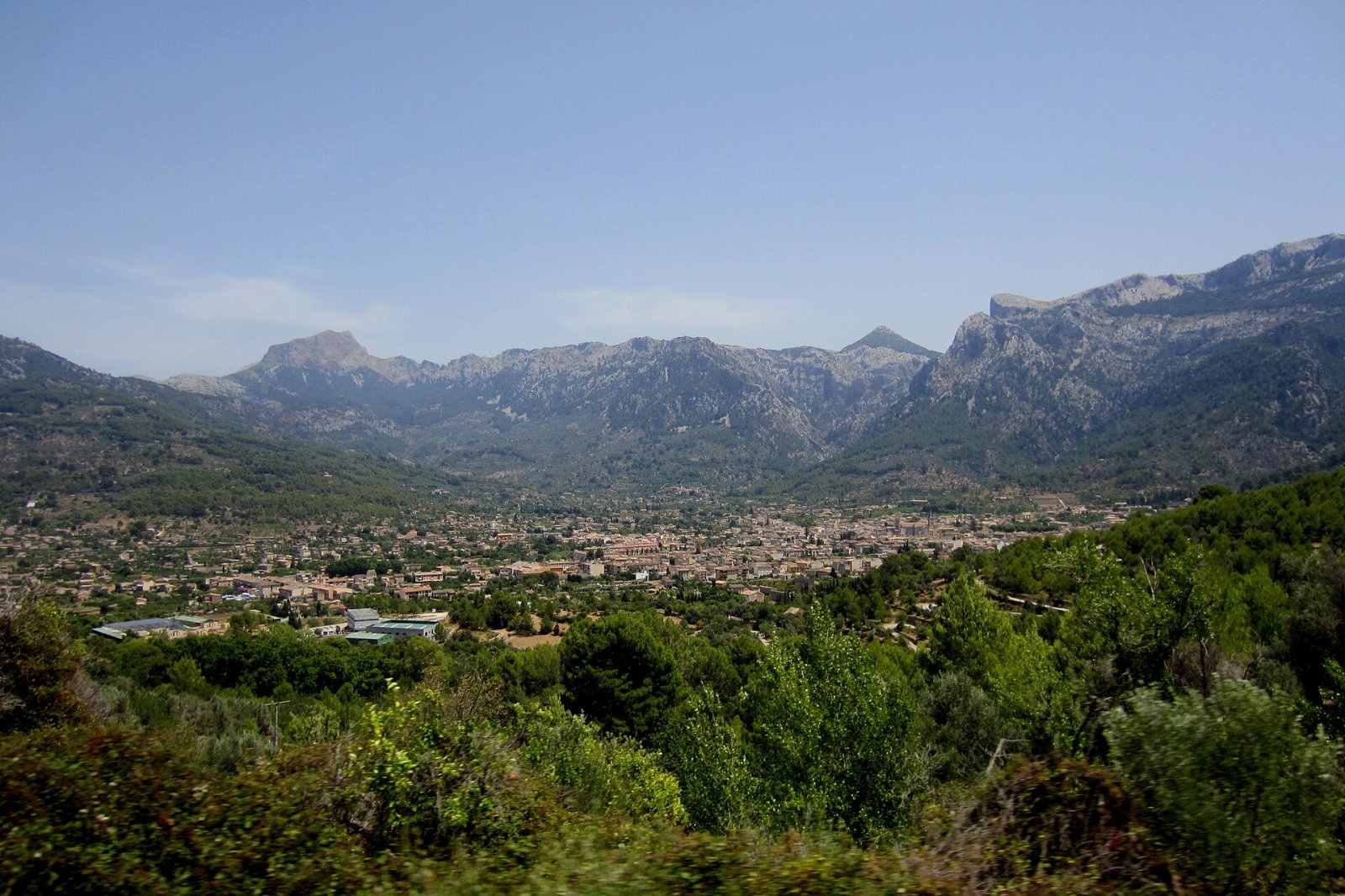 Entdecke Sóller: Das Verborgene Juwel der Serra de Tramuntana — Sóller