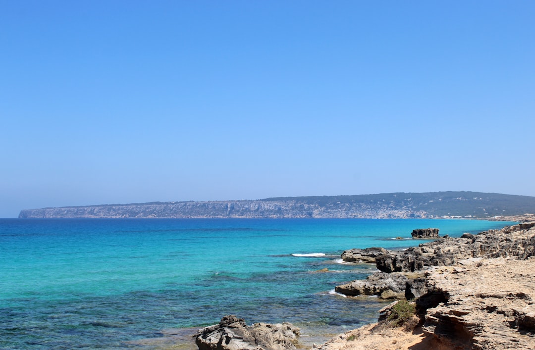 Scopri le Spiagge di Formentera: Un Paradiso Naturale — Illes Balears