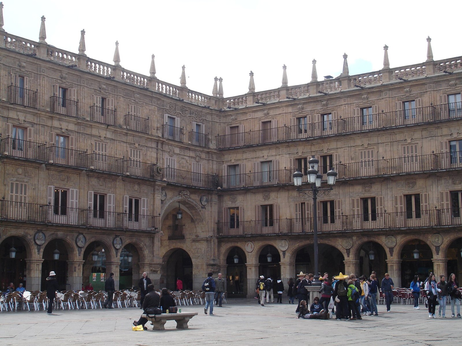 Entdecken Sie die Plaza Mayor von Salamanca: Geschichte und Charme | Secret World Trip Planner