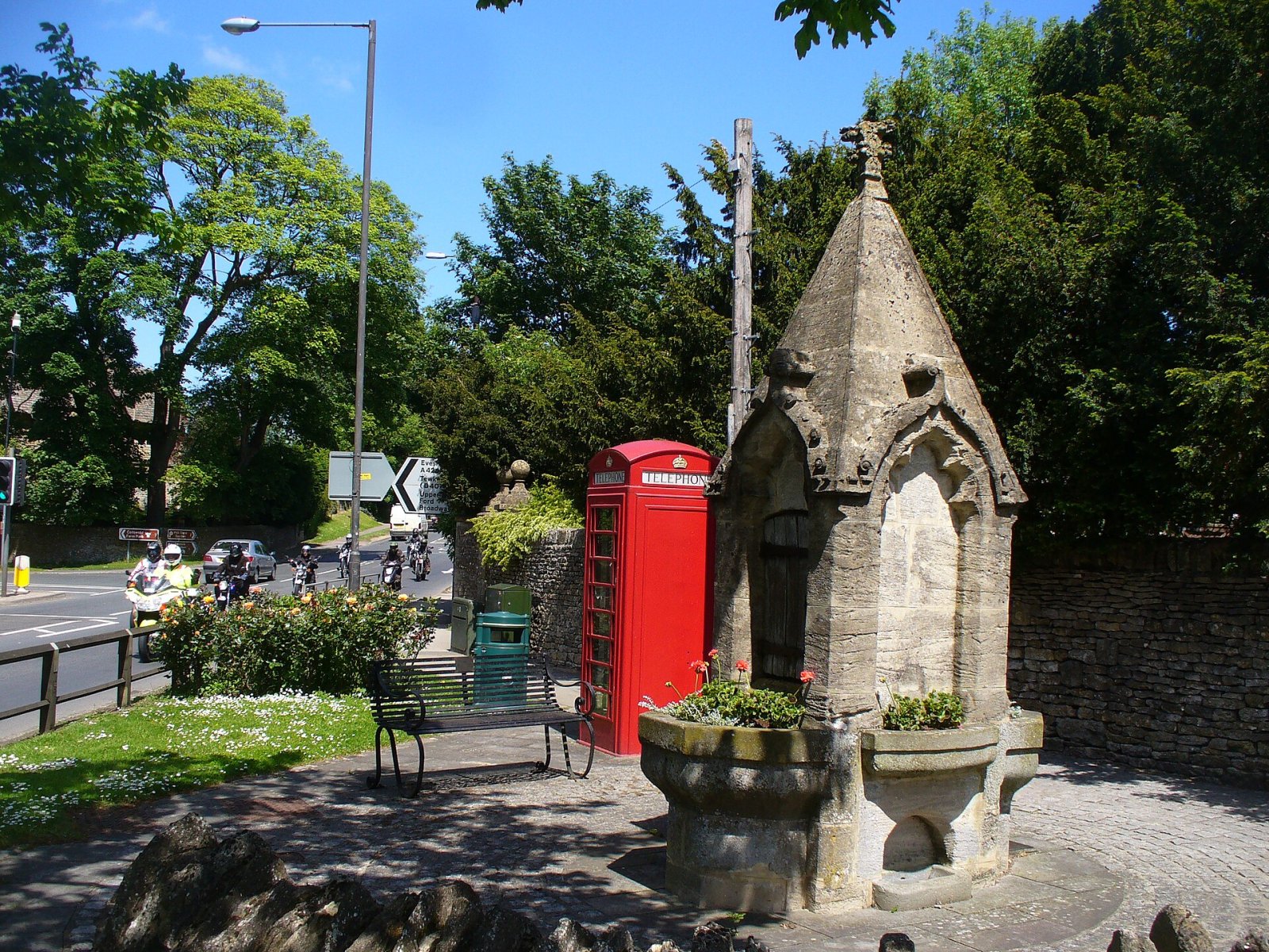 Discover Stow-on-the-Wold: Jewel of the Cotswolds