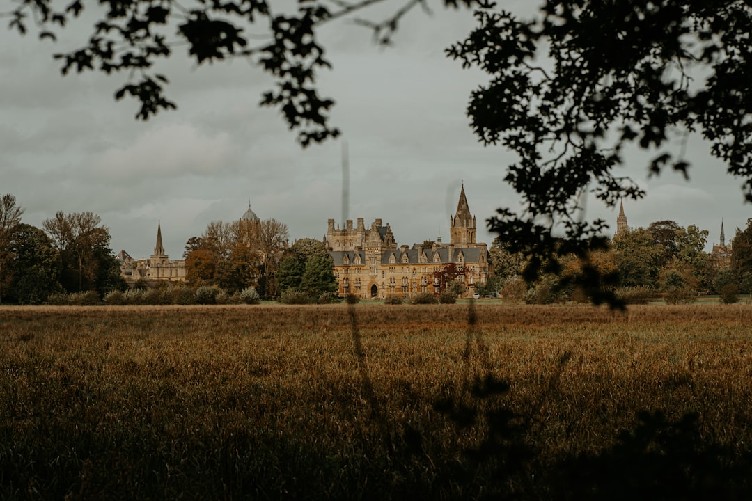 Entdecken Sie Oxford Christ Church: ein kulturelles Juwel in England - P7X4+QQ Clacton-on-Sea | Secret World Trip Planner