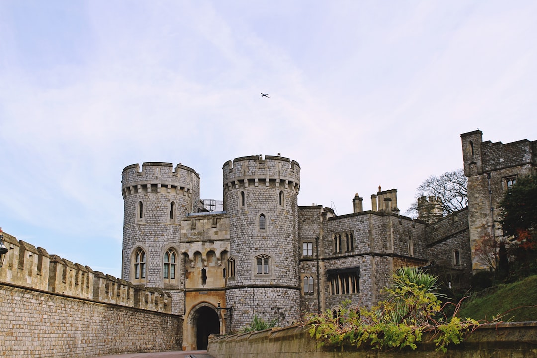 Esplorando il Castello di Windsor: Storia e Bellezza - FJM3+HQ Rochester | Secret World Trip Planner