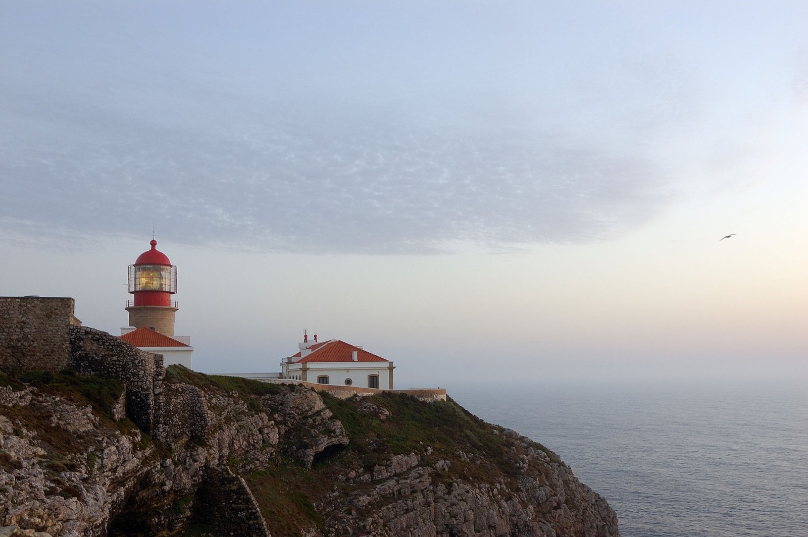 Discover the Cabo de São Vicente Lighthouse in Portugal - Sagres | Secret World Trip Planner