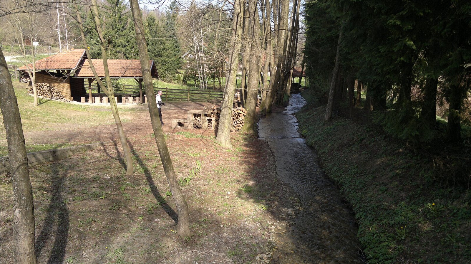 Entdecken Sie die Magie des Češljakovački vis in Kroatien — Golo Brdo