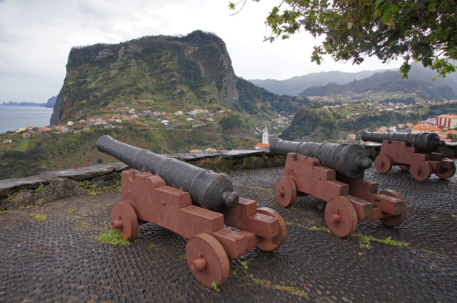 Entdecken Sie das Fortim do Faial: Ein Juwel Portugals - Santana | Secret World Trip Planner