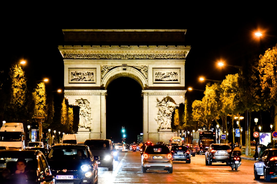 AI Trip Planner 2026: Rivoluzione nei Viaggi a Parigi - Parigi | Secret World Trip Planner