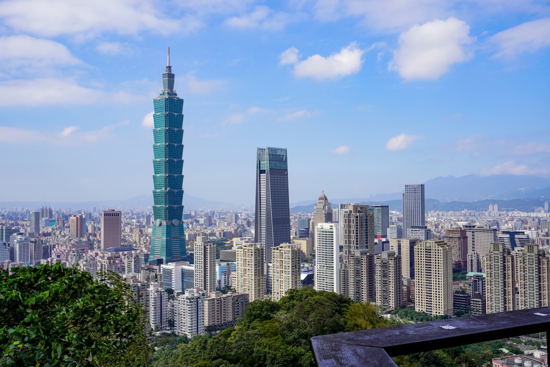 Discover Elephant Mountain: A Natural Gem in Taipei - Xinyi District | Secret World Trip Planner