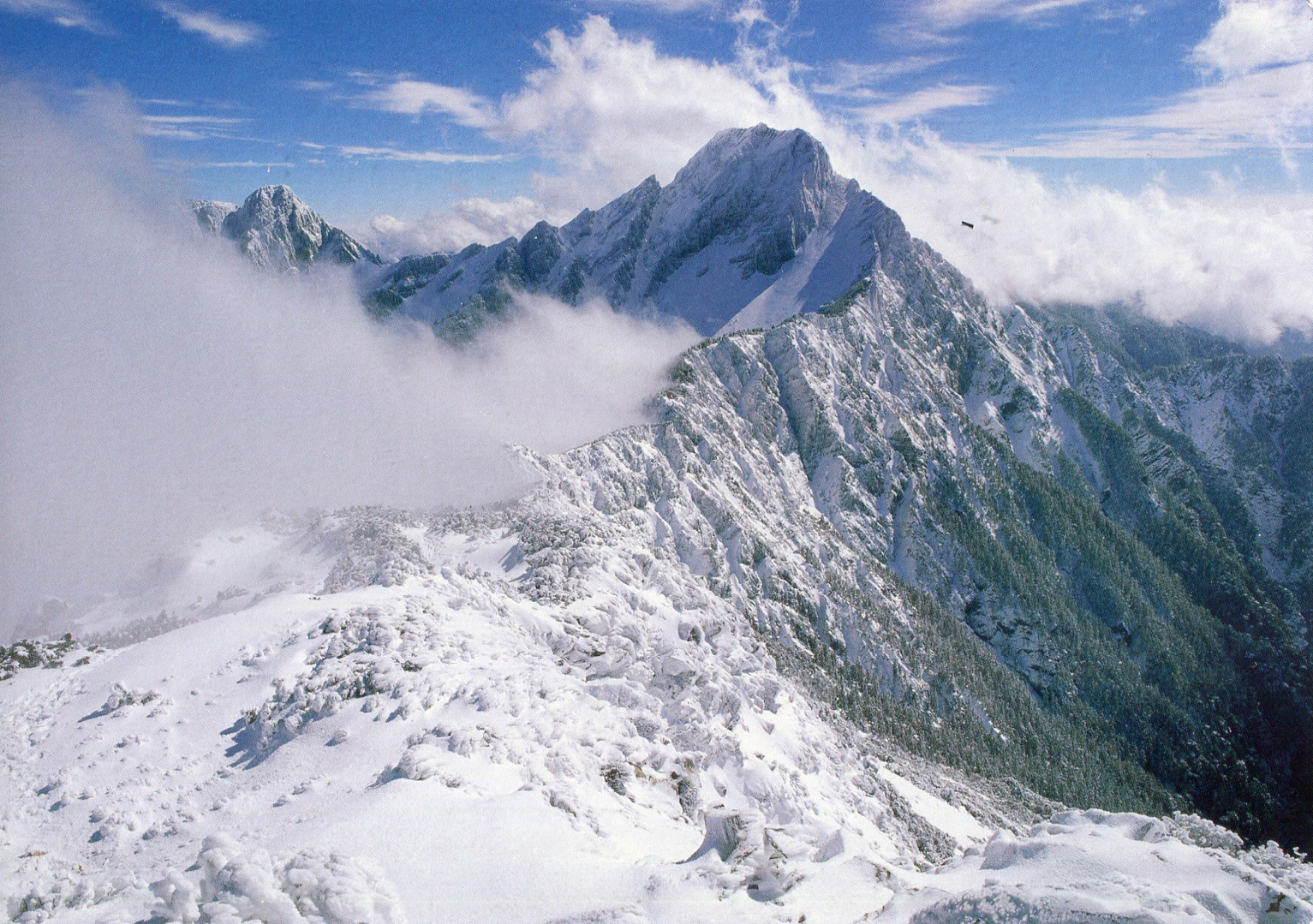 Entdecken Sie den Yushan East Peak: Ein Juwel der taiwanesischen Natur — Taoyuan District