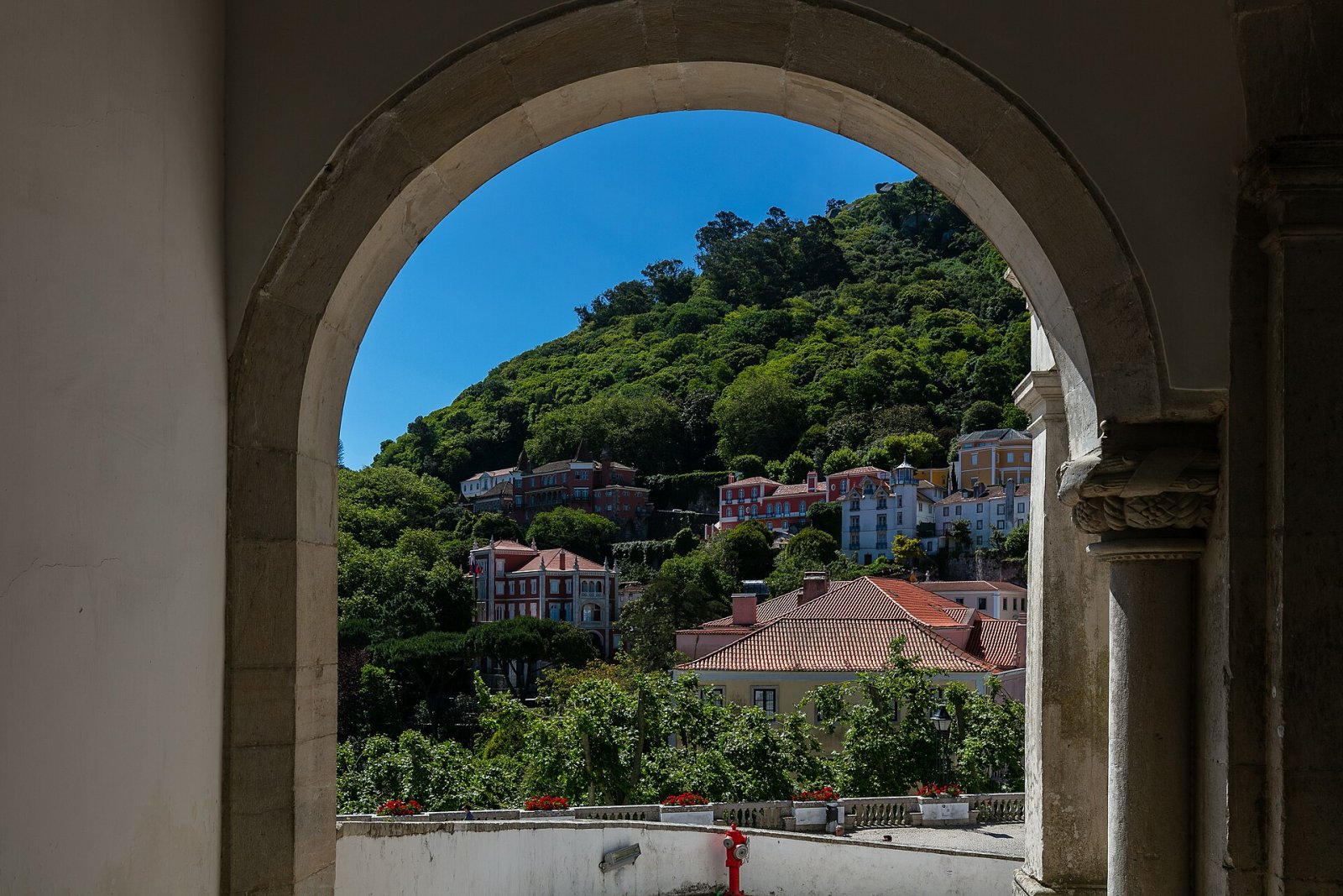 Discover the Palaces of Sintra: A Journey Through Portuguese History
