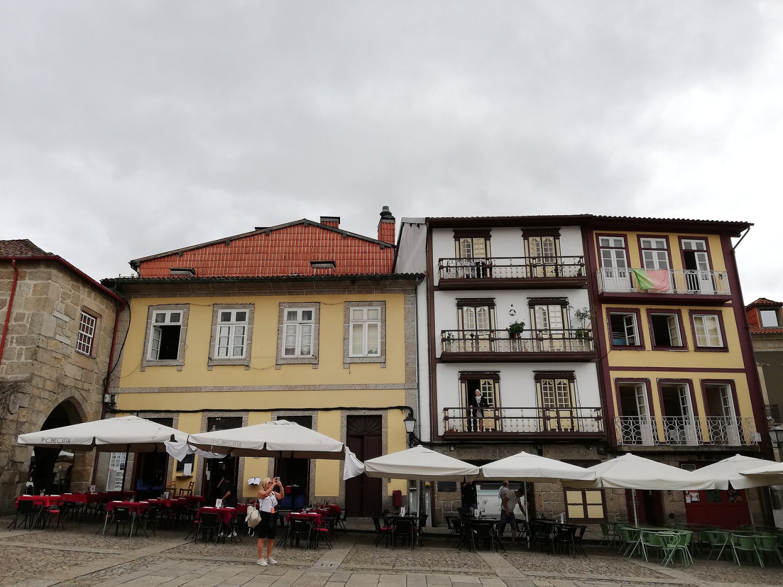 Scopri il Centro Storico di Guimarães, il Cuore del Portogallo | Secret World Trip Planner