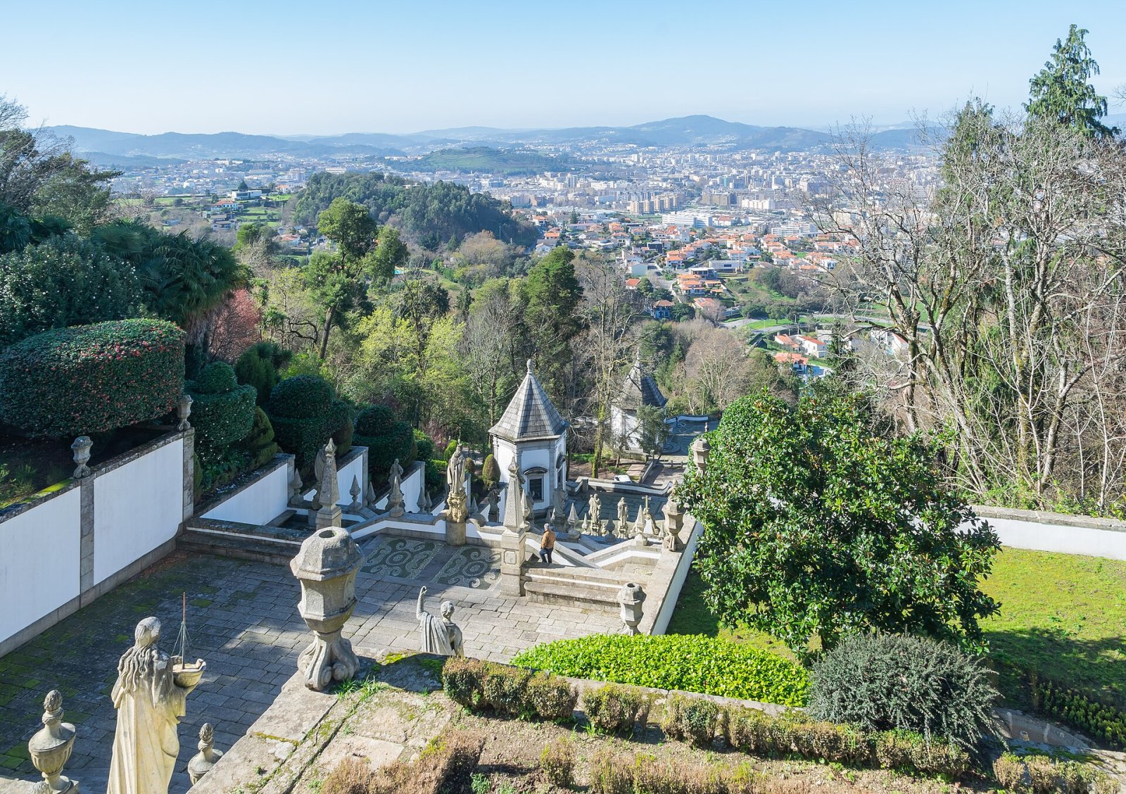 Entdecken Sie das Sanctuary of Bom Jesus in Braga: ein kultureller Schatz | Secret World Trip Planner