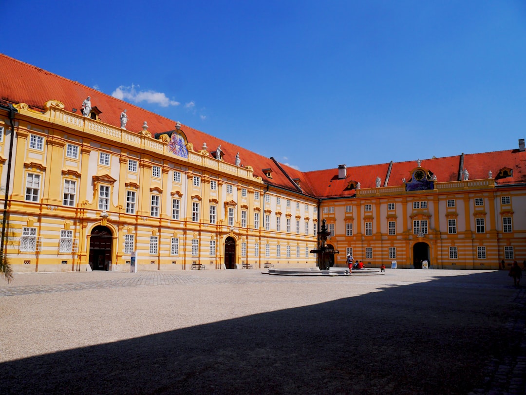 Entdecken Sie die Melker Abtei: ein historisches Juwel in Österreich - Melk | Secret World Trip Planner