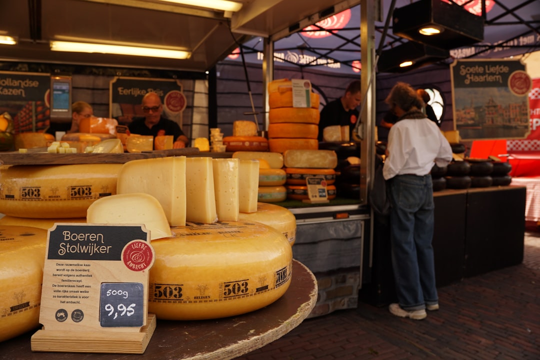 Scopri il Mercato del Formaggio di Alkmaar: Tradizione e Gusto - Alkmaar | Secret World Trip Planner