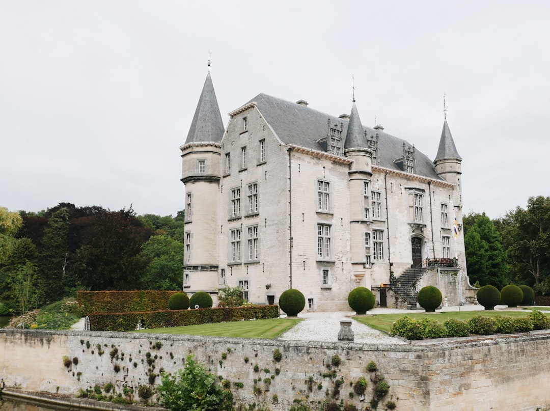 Entdecken Sie das Valkenburg Castle: Geschichte und Schönheit in Limburg - Valkenburg | Secret World Trip Planner