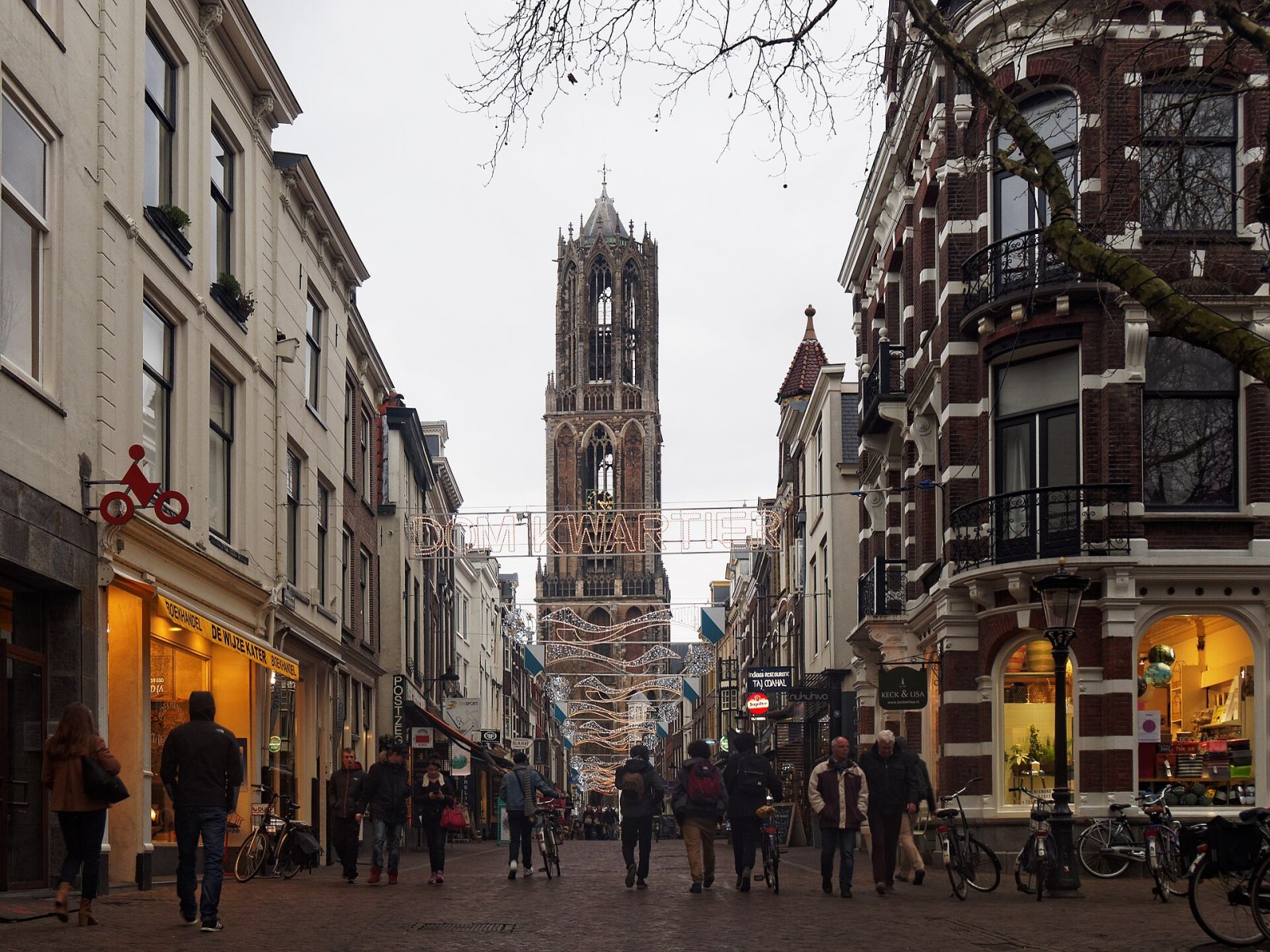 Discover the Majestic Dom Tower of Utrecht: A Symbol of Dutch Culture - Utrecht | Secret World Trip Planner