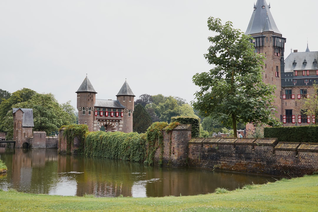 Kasteel De Haar: Eine Reise ins Herz der niederländischen Geschichte - Utrecht | Secret World Trip Planner