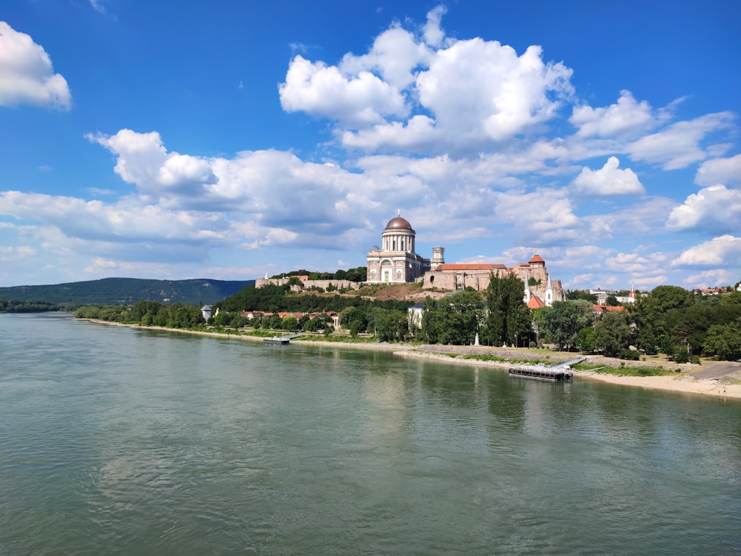 Esztergom Basilica: ein kultureller Schatz Ungarns - Esztergom | Secret World Trip Planner