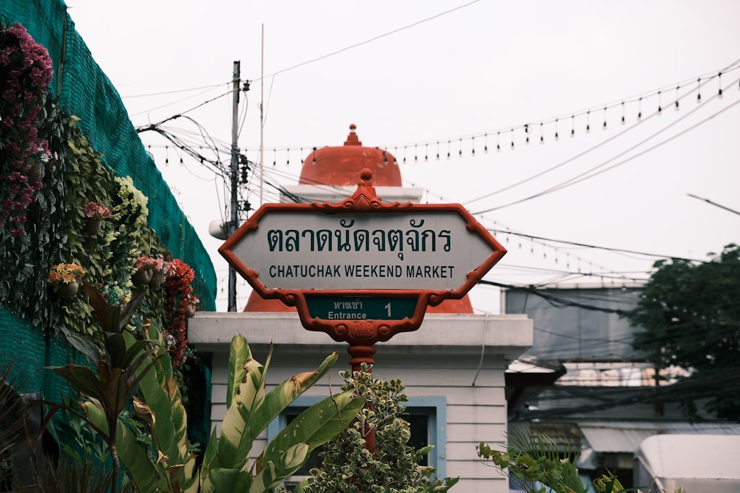 Entdecke den Chatuchak-Markt in Bangkok: Farbenpracht — Khet Chatuchak