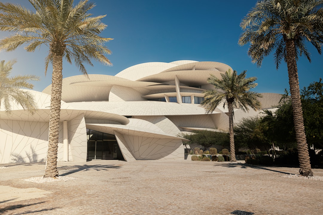 National Art Museum: Eine Reise in die bolivianische Kunst - Socabaya | Secret World Trip Planner